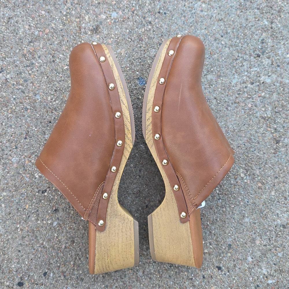 Universal Thread Indra Women's Cognac Clogs Mules With Block Heel Size 8.5 - Picture 4 of 13
